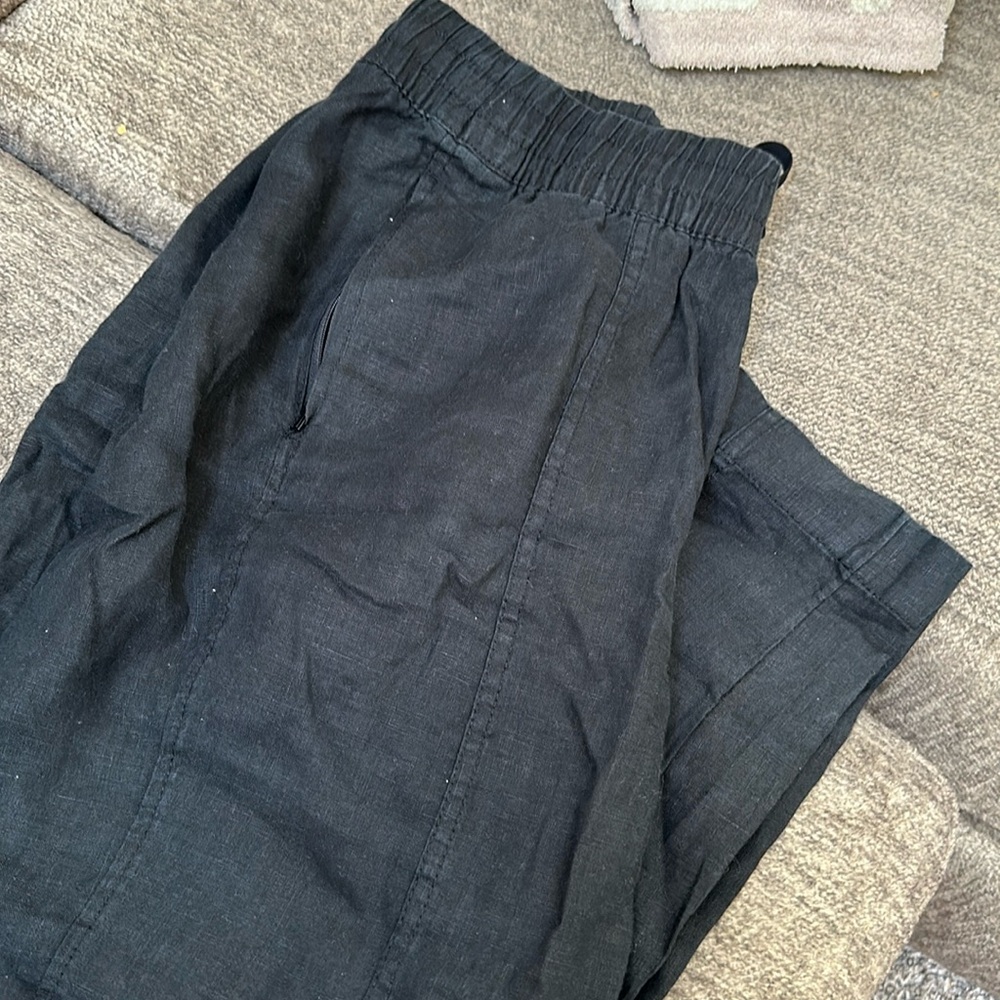 Athletes linen pants!